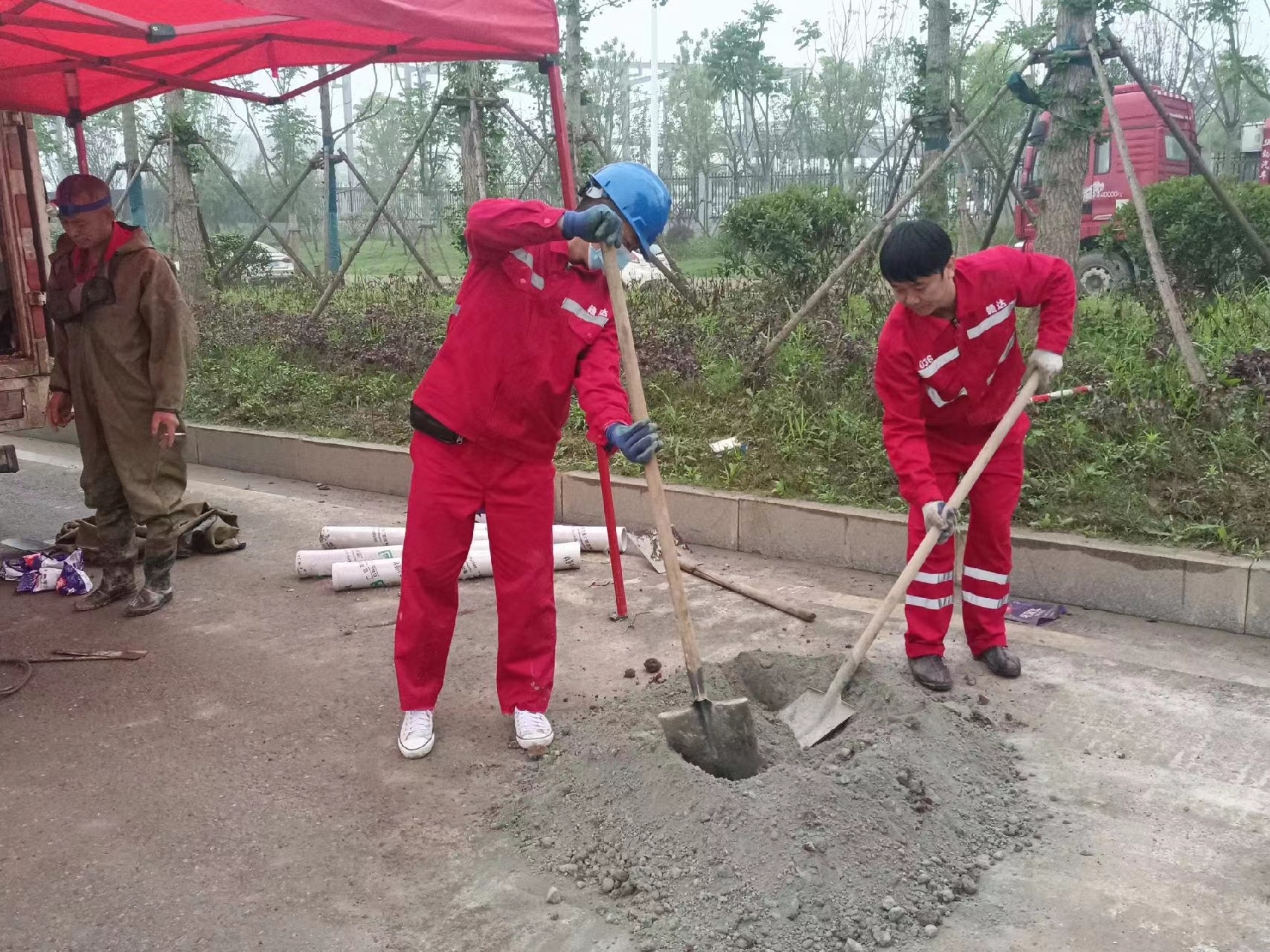 始兴管道疏通哪家好】及时进行市政管道清淤
