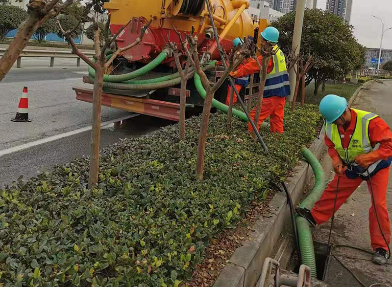 始兴市政管道清淤